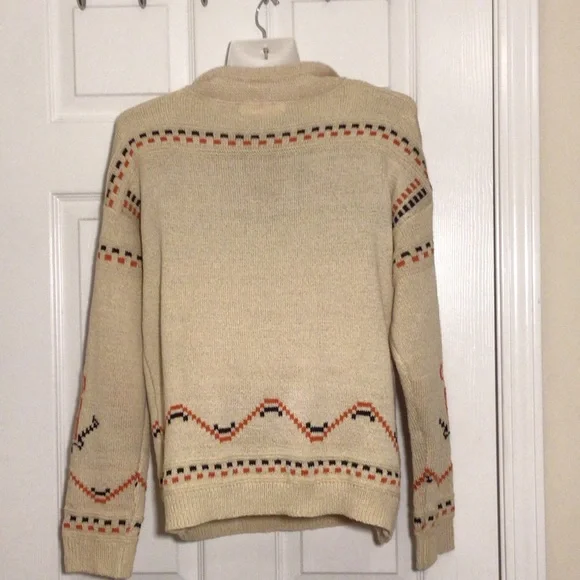 Wanna B Halloween Inspired Sweater Size S - Picture 3 of 11